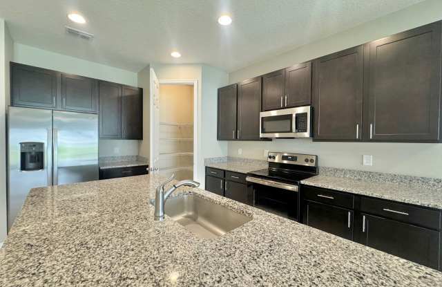 2022 Richmond Home - Lake Smart Pointe Gallery 4