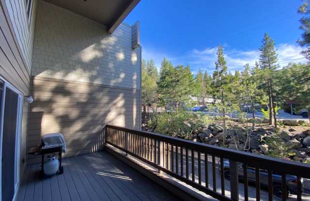3 Bedroom Condo - Walk to Burnt Cedar Beach! photos photos