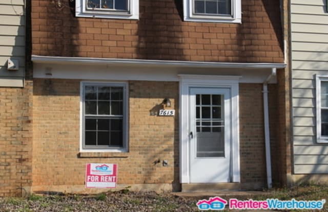 7615 Glenolden Plaza - 7615 Glenolden Place, Yorkshire, VA 20111