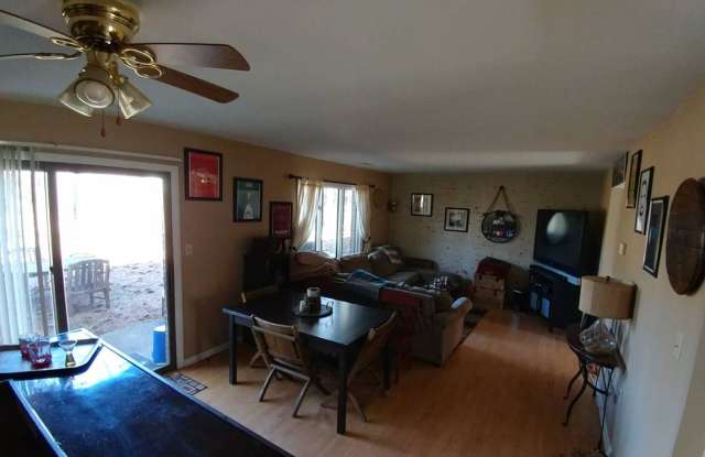 3 Bed Townhome in Shenandoah Neighborhood - Rent TBD Gallery 3