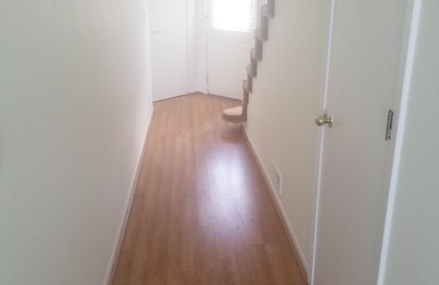 551 Woodhaven Drive Gallery 3