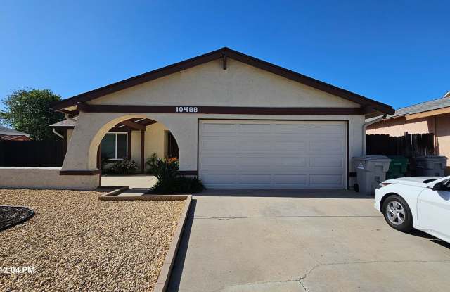 MIRA MESA / SAN DIEGO - Nice 4 Bedroom / 2 Bath House. AVAILABLE NOW!! - 10488 Manila Avenue, San Diego, CA 92126