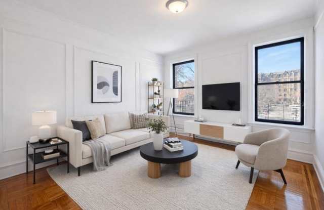 540 Fort Washington Avenue photos photos