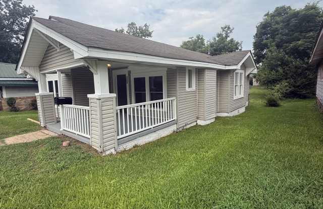 1050 Jackson Boulevard Gallery 2