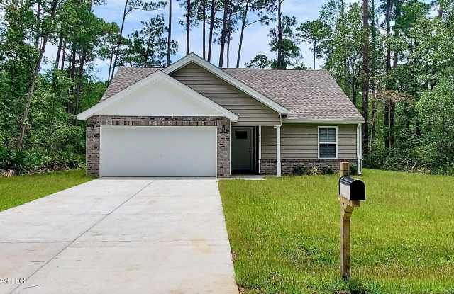 629 Oak Street - 629 Oak Street, Jackson County, MS 39564