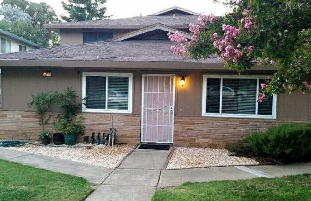 6277 Cavan Dr Gallery 1