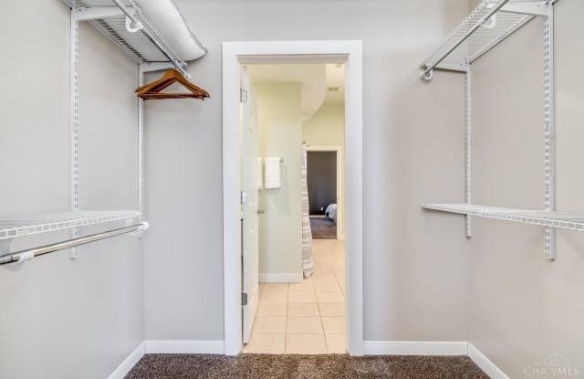 55 E Clifton Avenue Gallery 4