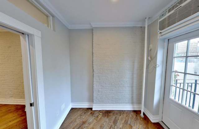 279 E 10TH ST. - 279 East 10th Street, New York City, NY 10009