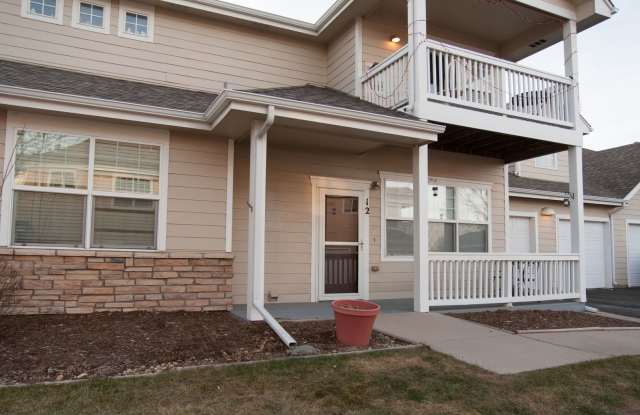 Updated and Bright 2B/2B with Attached Garage Now Available! photos photos