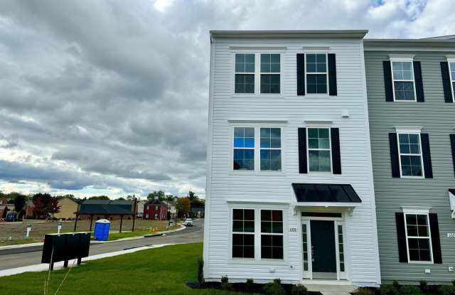 600 HEMSWORTH Lane Gallery 1
