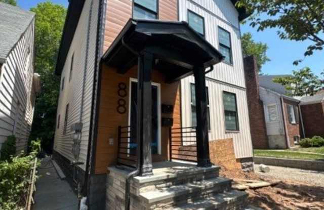 88 Sanford Ave photos photos
