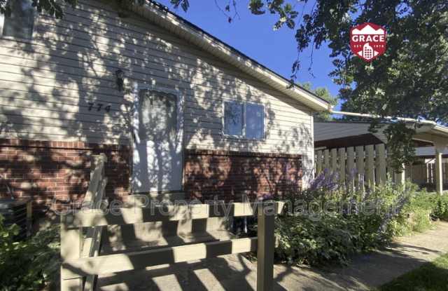 774 W. Cleveland Cir. - 774 West Cleveland Circle, Lafayette, CO 80026 774 W. Cleveland Cir. - 774 West Cleveland Circle, Lafayette, CO 80026