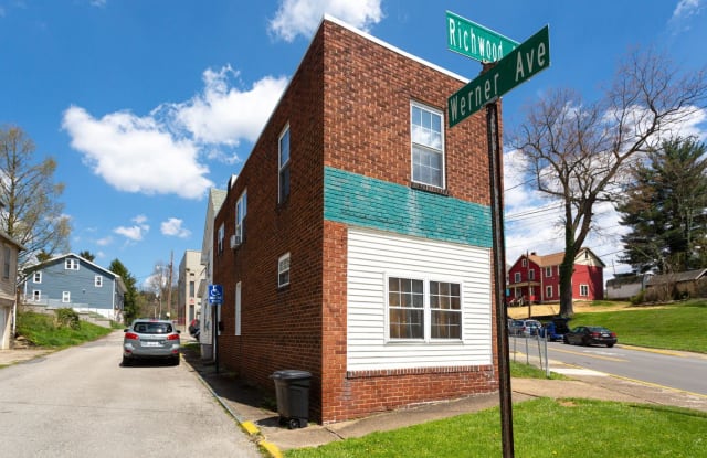 716 Werner St - 716 Werner St, Morgantown, WV 26505