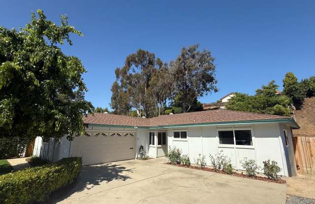 3B/2BA Home in Rancho Peñasquitos Available for Rent! photos photos