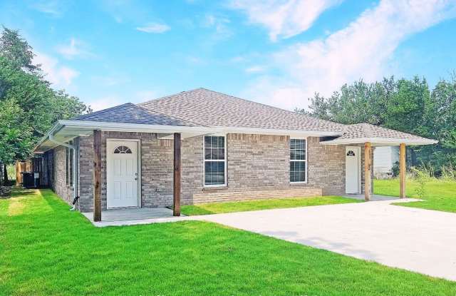 Newly Built 3-Bed Duplex – Bright, Cozy  Move-In Ready! photos photos