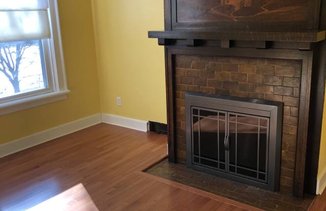 766 Auburn Avenue photos photos