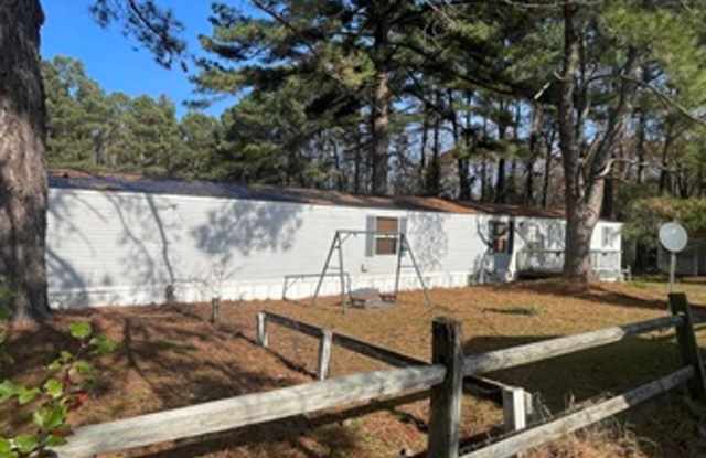 Private Setting/ Large Lot 3 bedroom 2 bath photos photos