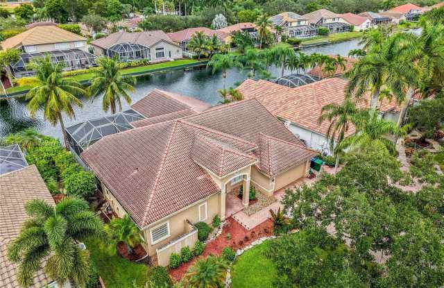 10337 NW 53rd Ct photos photos