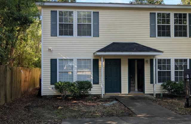 705 W Georgia Street unit: 1 photos photos