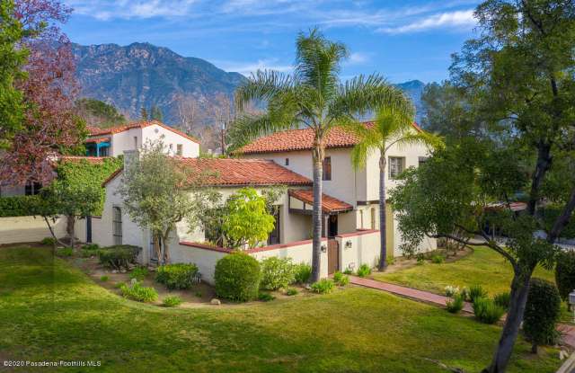 2452 Boulder Road Gallery 2