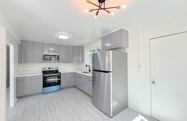 84-290 Makaha Valley Road photos photos