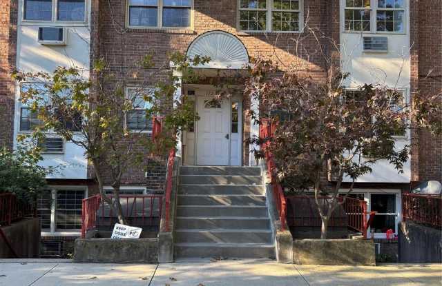 17239 Highland Avenue Gallery 1