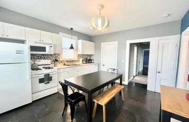 2 Gore St. photos photos