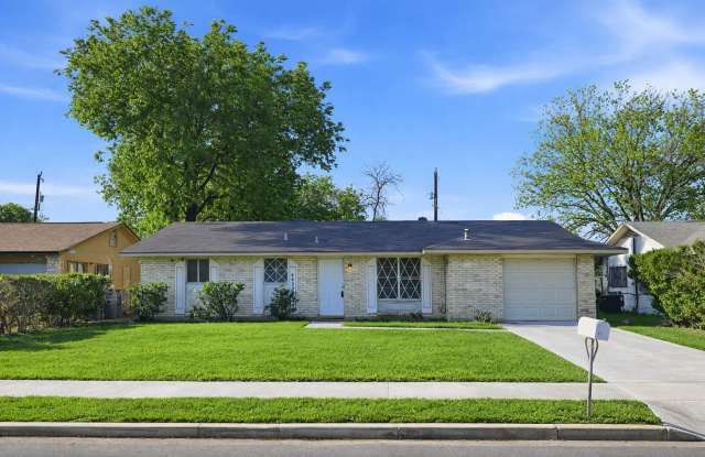 4606 Hollyspring Drive photos photos