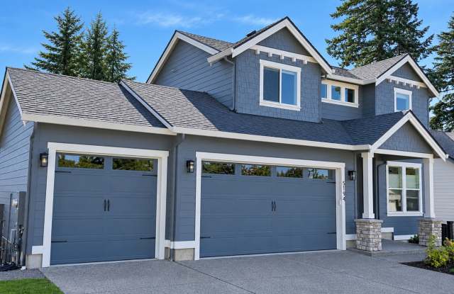 Stunning Newer Camas Home with Territorial Views Gallery 3