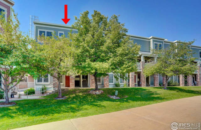 Bright & Beautiful 2-Level Condo in NoBo, available June 5th photos photos