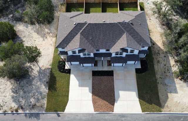 169 BONNIE BND Gallery 3