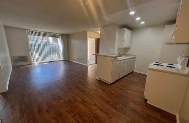 105 Monterey Pines Apartments photos photos