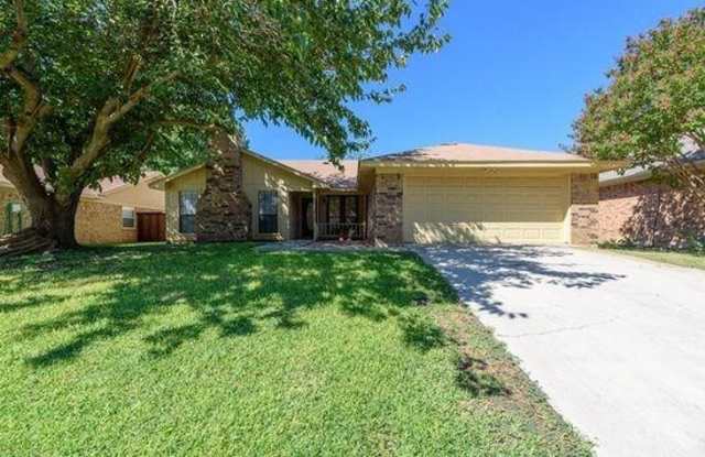 2217 Parkside Drive - 2217 Parkside Drive, Denton, TX 76201