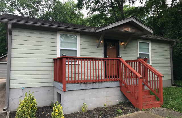 Great 2 Bed 2 Bath Home in East Nashville! - 2003 Overby Road, Nashville, TN 37207