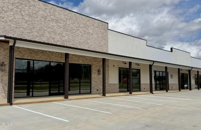 900 N Frontage Road photos photos