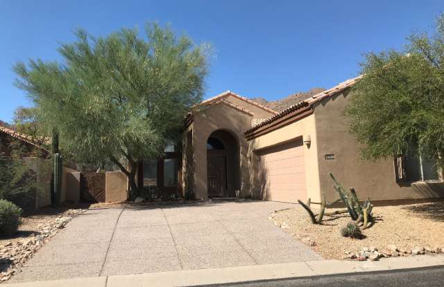 13680 E Paradise Drive - 13680 East Paradise Drive, Scottsdale, AZ 85259