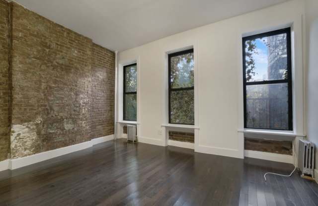 66 E 1st St Gallery 3