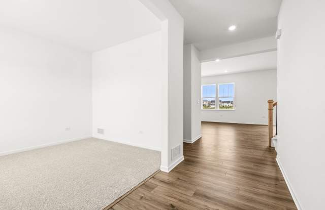 385 Danforth Drive Gallery 2