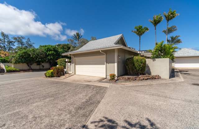 RARELY AVAILABLE 3BR 2BA HOUSE IN LAULIMA, HAWAII KAI !! Gallery 1