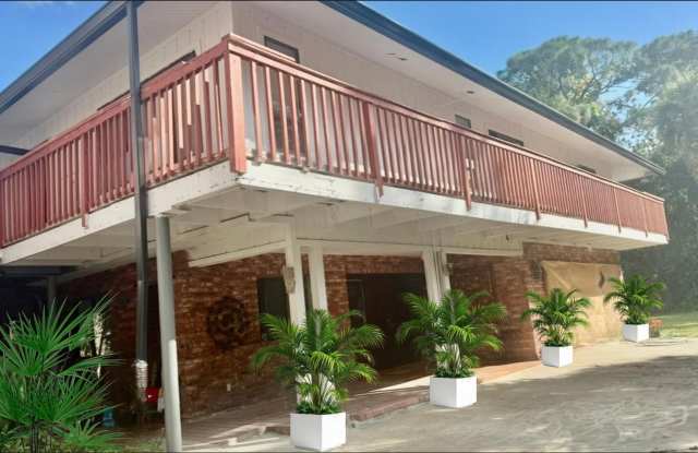 1464 Gallop Drive - 1464 Gallop Drive, Palm Beach County, FL 33470