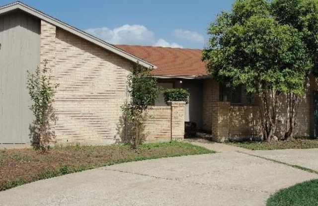 4710 OAKFIELD WAY photos photos