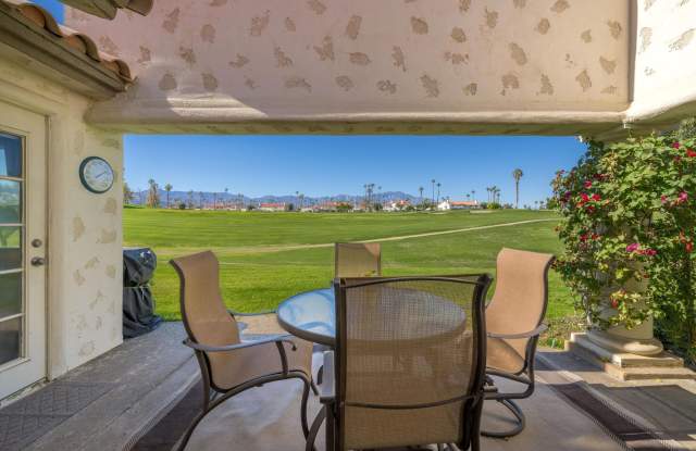 259 Vista Royale Circle W Gallery 3