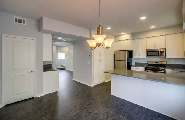 392 Sycamore II photos photos