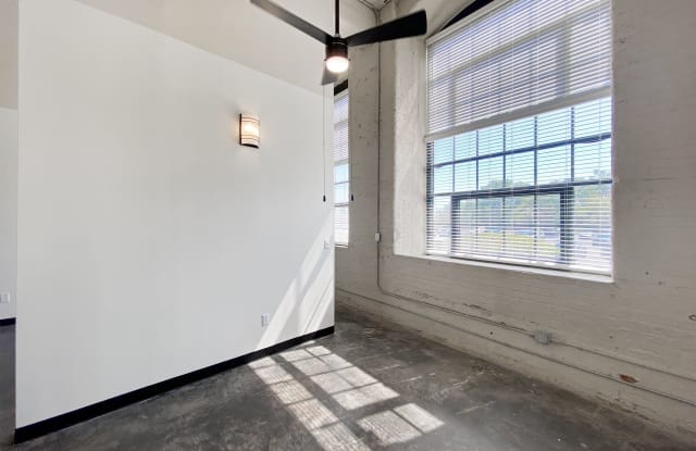 Lofts at Riverwalk Gallery 4