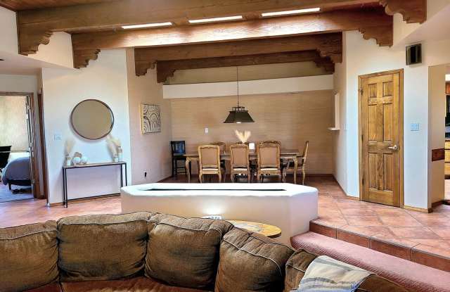 BEAUTIFUL HOME IN A PRIME LOCATION | Showings Coming soon! photos photos BEAUTIFUL HOME IN A PRIME LOCATION | Showings Coming soon! photos photos