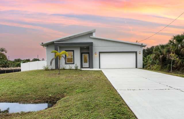 448 Saint Andre Boulevard photos photos