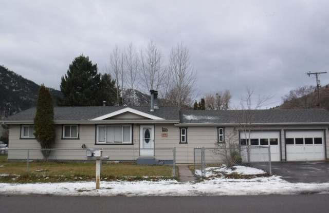 556 Montana Avenue photos photos