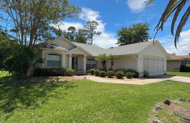 Beautiful 3-Bedroom, 2 bath Home with Huge Screened Porch photos photos