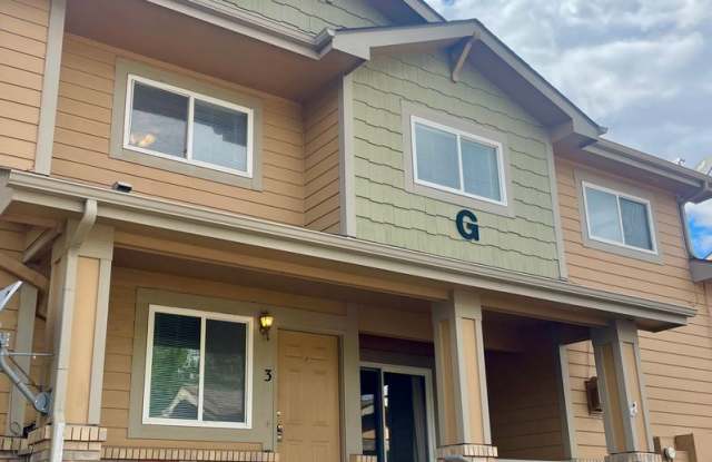 Amazing 3 bed, 3.5 bath Condo in Rigden Farm! photos photos