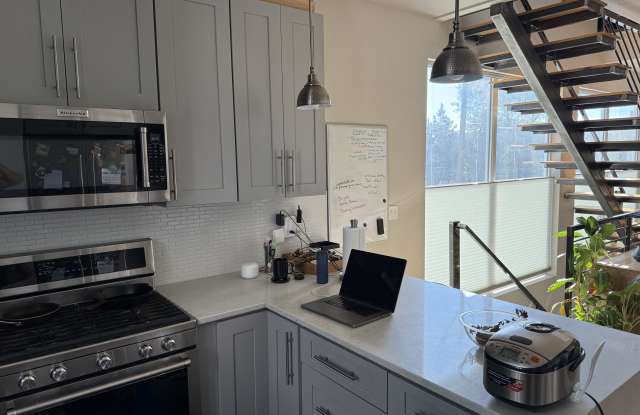1551 King Street - 1 Gallery 2